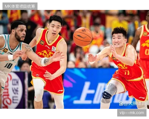 孙铭徽坐镇主场化身进攻大脑，高效盘活广厦全队的进攻体系
